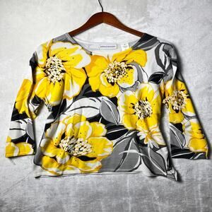 Alfred Dunner Lightweight Spring Sweater Womens M Black Yellow Floral Rhinestone